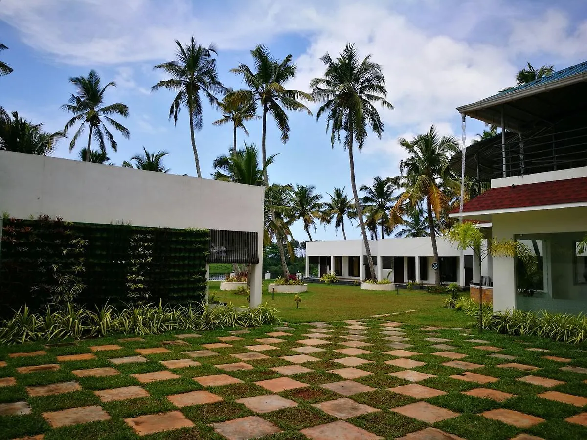 Guru Ayurveda Retreat Center Hotel Varkala Resort