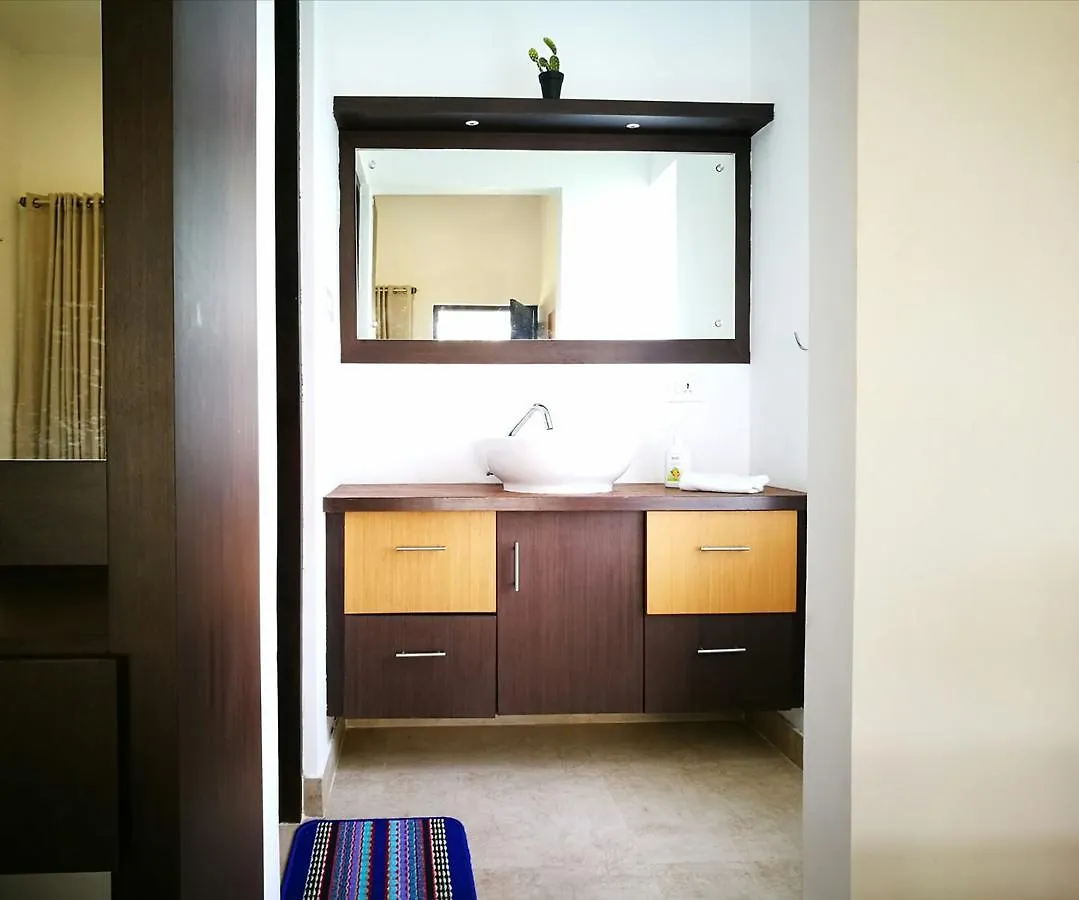 Guru Ayurveda Retreat Center Hotel Varkala