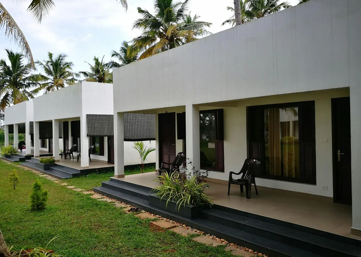 Guru Ayurveda Retreat Center Hotel Varkala Resort