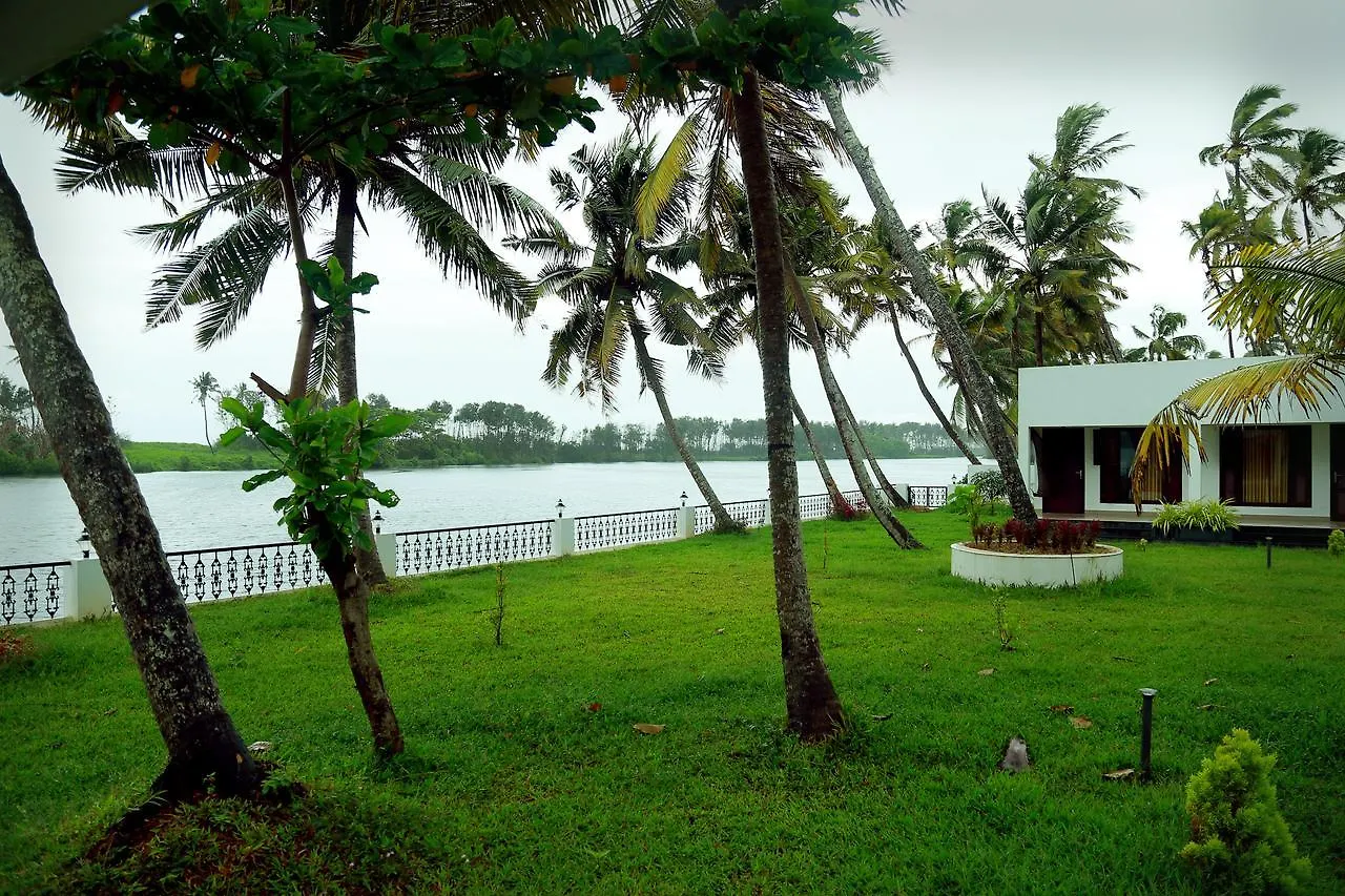 Guru Ayurveda Retreat Center Hotel Varkala