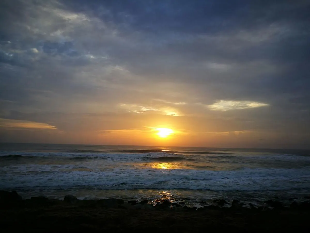 מלון ורקלה Guru Ayurveda Retreat Center 0*,